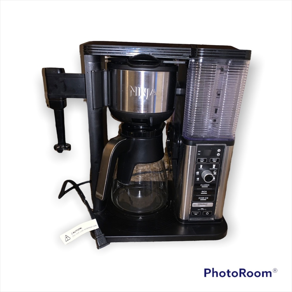 Ninja Dual Brew coffee maker with frother